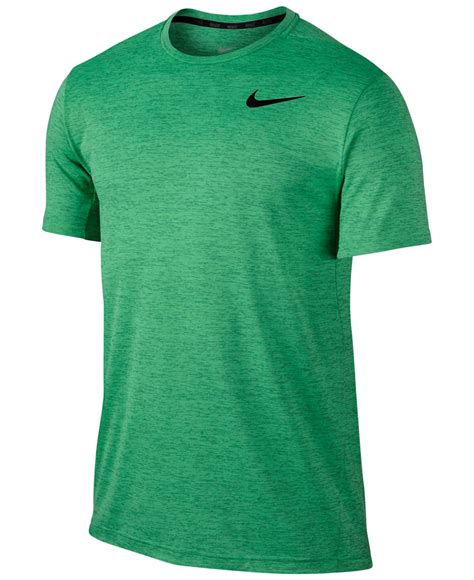 Nike Sportswear Shirt in Groen 